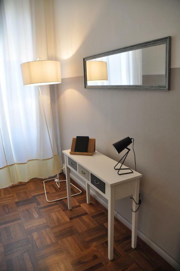 Rhome Away Trastevere - Domus Roma Esterno foto